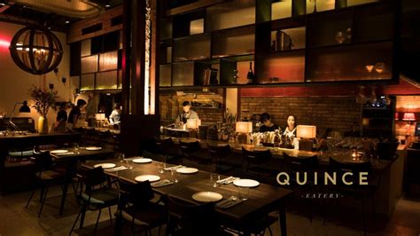 Quince Quincy Live in Saigon: A Concert of Controversial Charm!